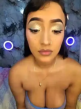 SaharQamar webcam
