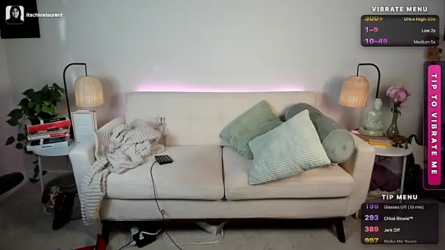 itschloelaurent webcam