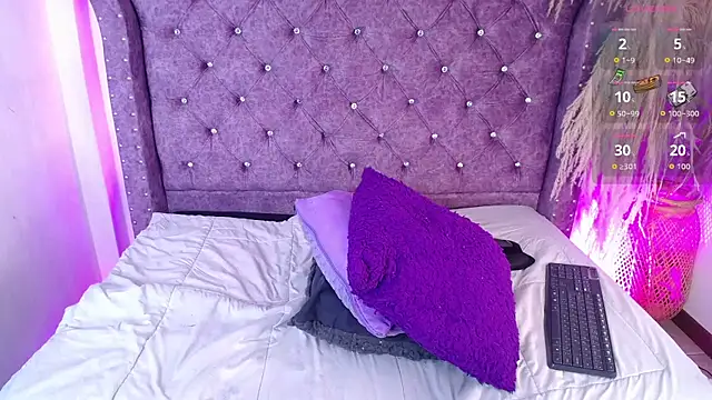 Elizabeth_Evans1 webcam