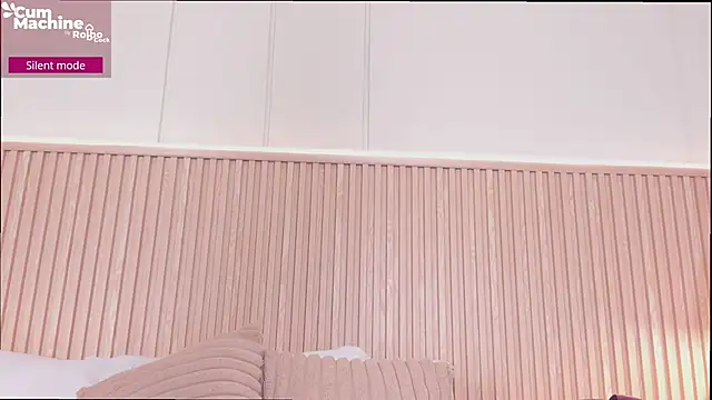 NahimiThompson webcam