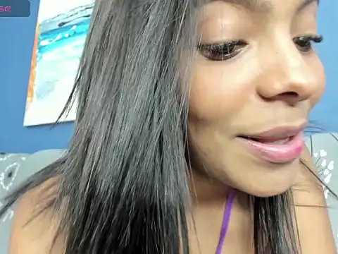 Fernanda_Brown19 webcam