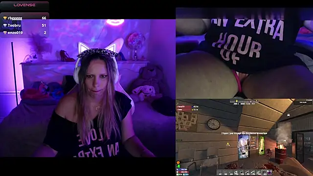 Angie-night webcam