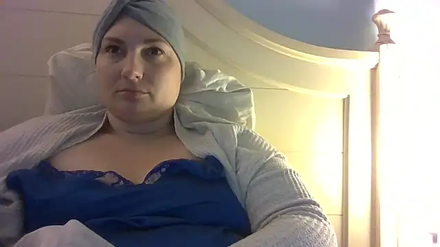 Emily33333 webcam