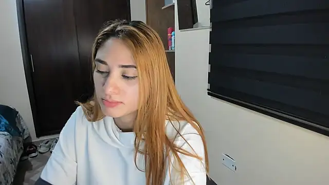 Amy_Walker webcam