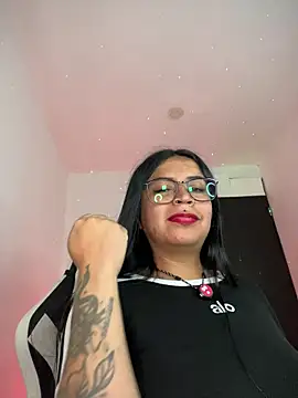Devilsweet17 webcam