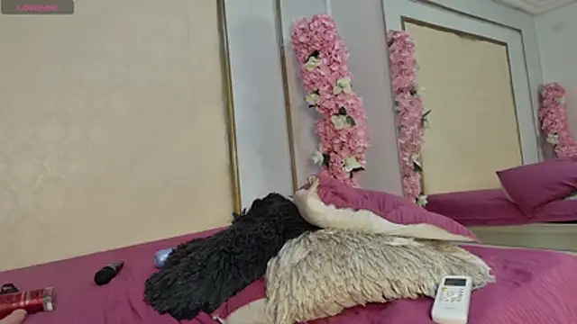 Roxxana-queen webcam