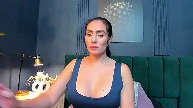 scarlet_edwars webcam