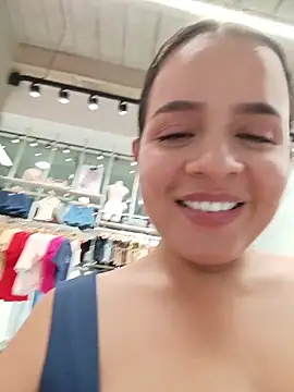 Julieth_hot-69 webcam
