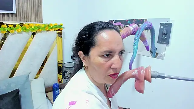 Luna_Naughty1 webcam