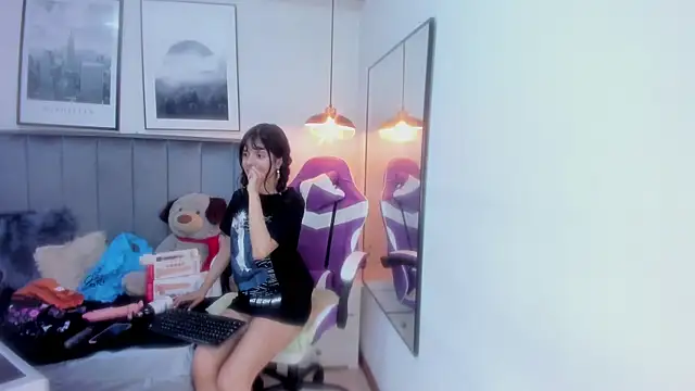 Miyu_Komori webcam
