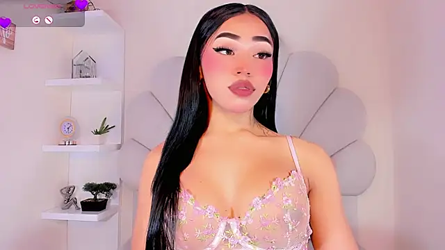 AshleyYasmin webcam