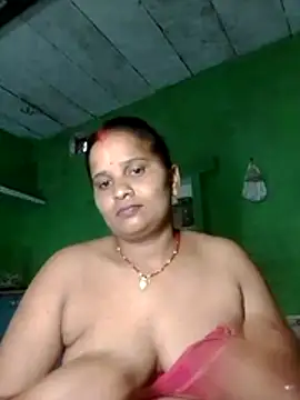 Shivani09900 webcam