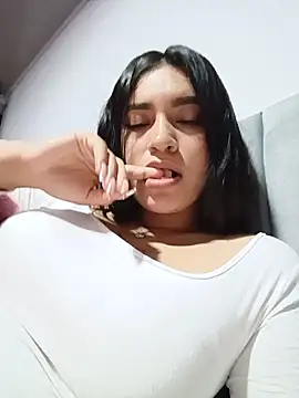 sky__19 (F young) - Off panties
