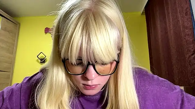 LeslyKelly webcam