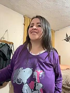 latinfemale webcam