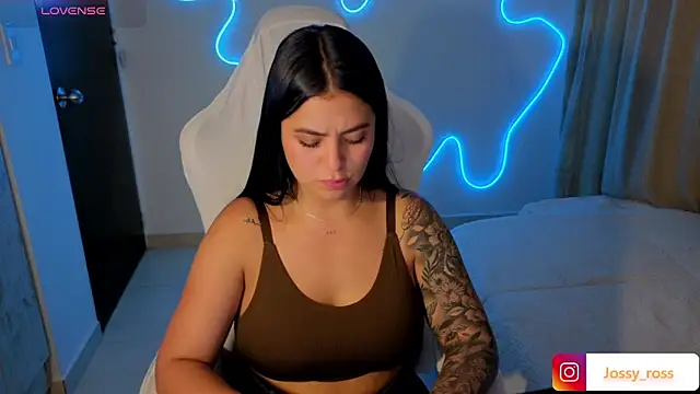 Victoryyy_ webcam