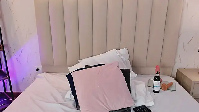ViolettaRousee_ webcam