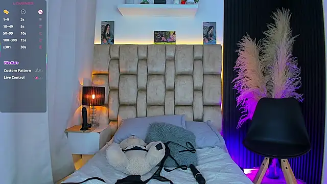 little_sophie18 webcam