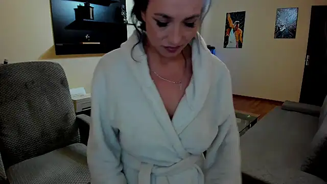 WTF_Lexxy live cam on StripChat