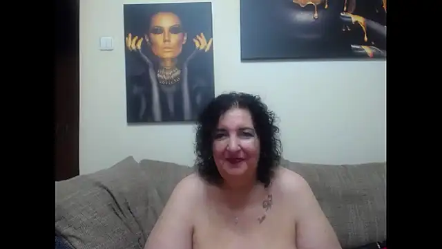 maturekorine webcam