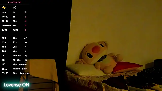 Beverlydoll_ webcam
