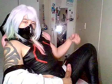 MomoAyase webcam