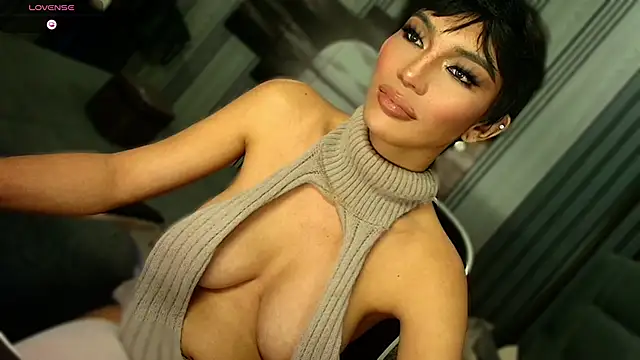 Maria_Manika webcam