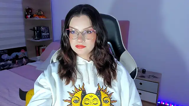 OphelianaRose33 webcam