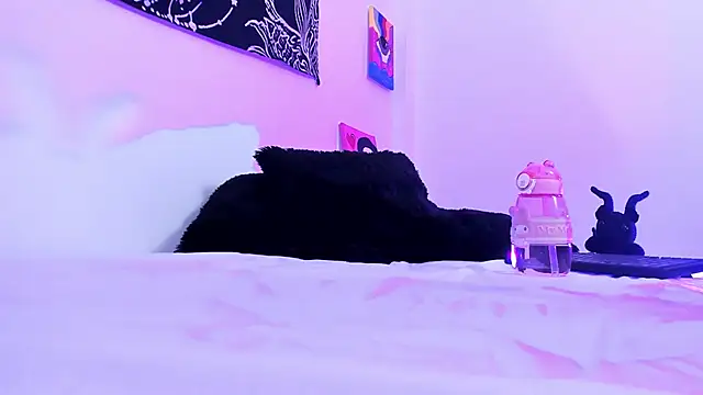 Rose_72 webcam