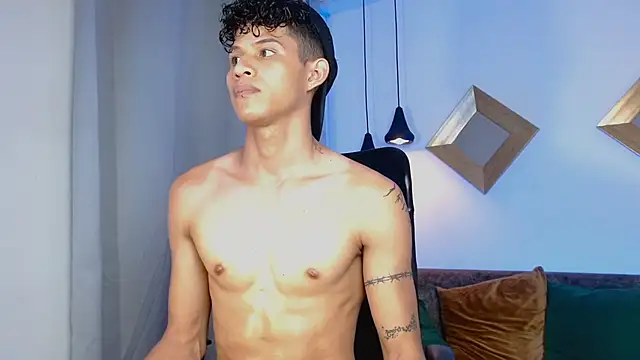KamiSuarez webcam