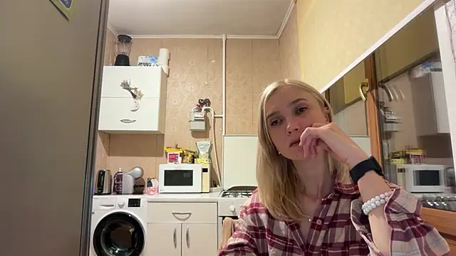 AngelJeni webcam