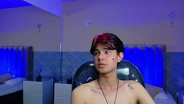 Derek_Sinn webcam