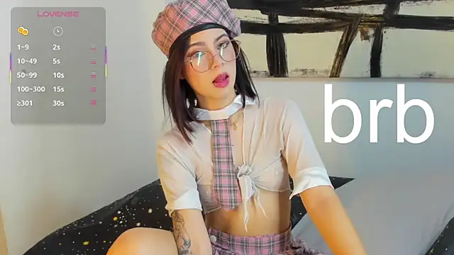 Lilith_moonx webcam