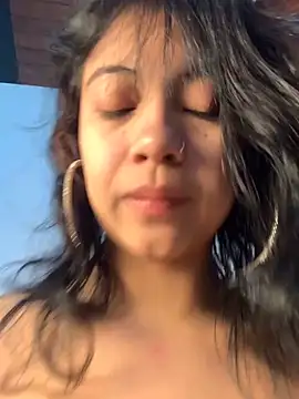 NefertitiXO webcam