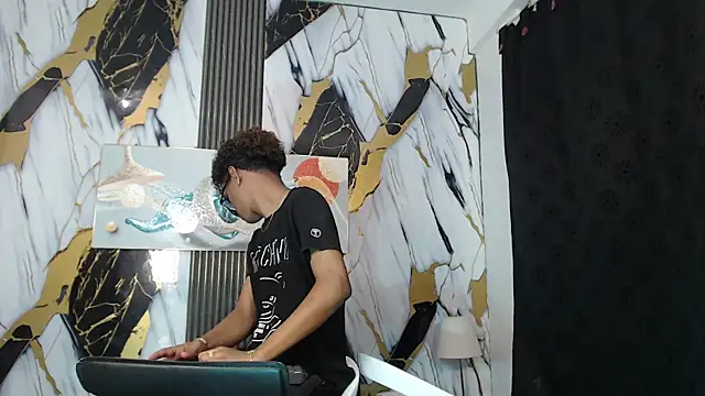 GOLDEN_2026 webcam