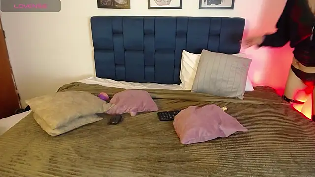 Neko_ne_69 live cam on StripChat