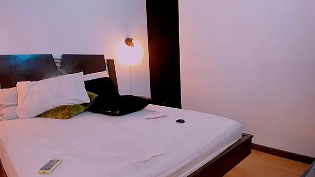 CrytalQueen_ webcam