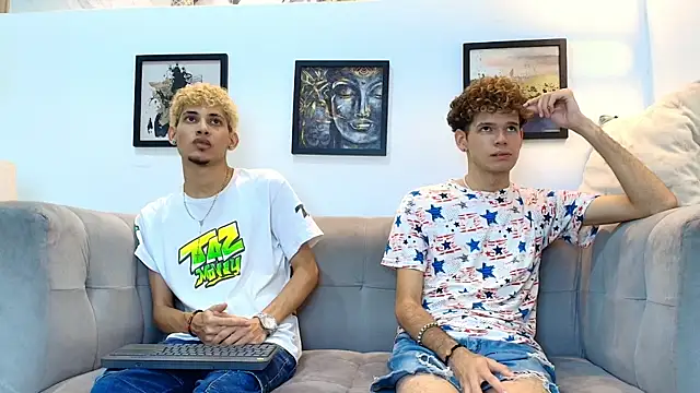 Hot_skinny_guys webcam