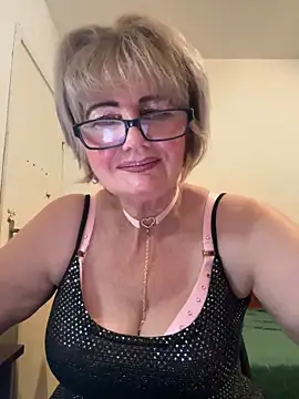 AngelBlonda live cam on StripChat