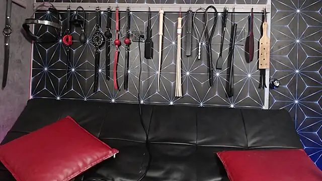 lorna_cox_bdsm webcam