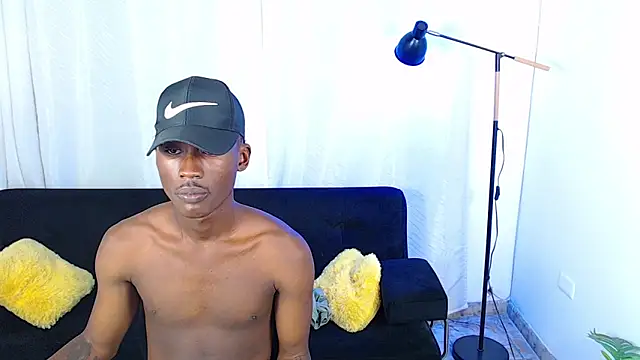 alexaandro18 live sex cam