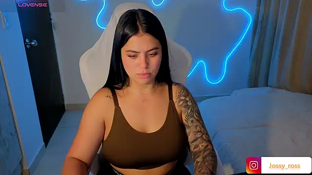 Victoryyy_ live cam on StripChat