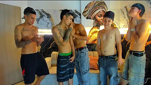 Houseofwarrios webcam