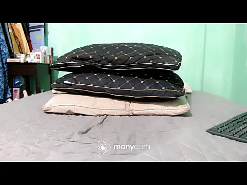 SeductiveNikki webcam