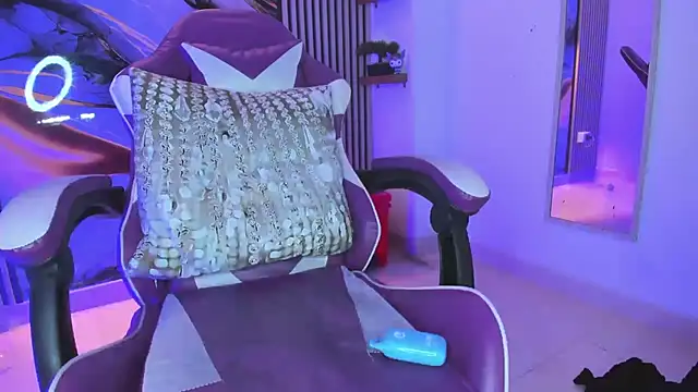 chloe_jacksonn webcam