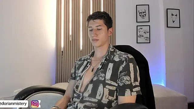 Dorianmistery2322_ webcam
