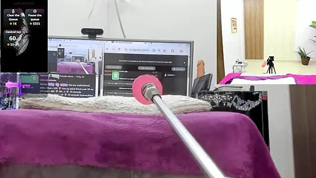 Paulina_Davis_ webcam