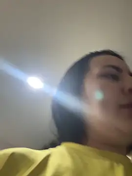 Abril_Luv webcam
