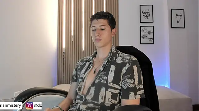 Dorianmistery2322_ webcam