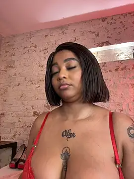 pamela_west live cam on StripChat